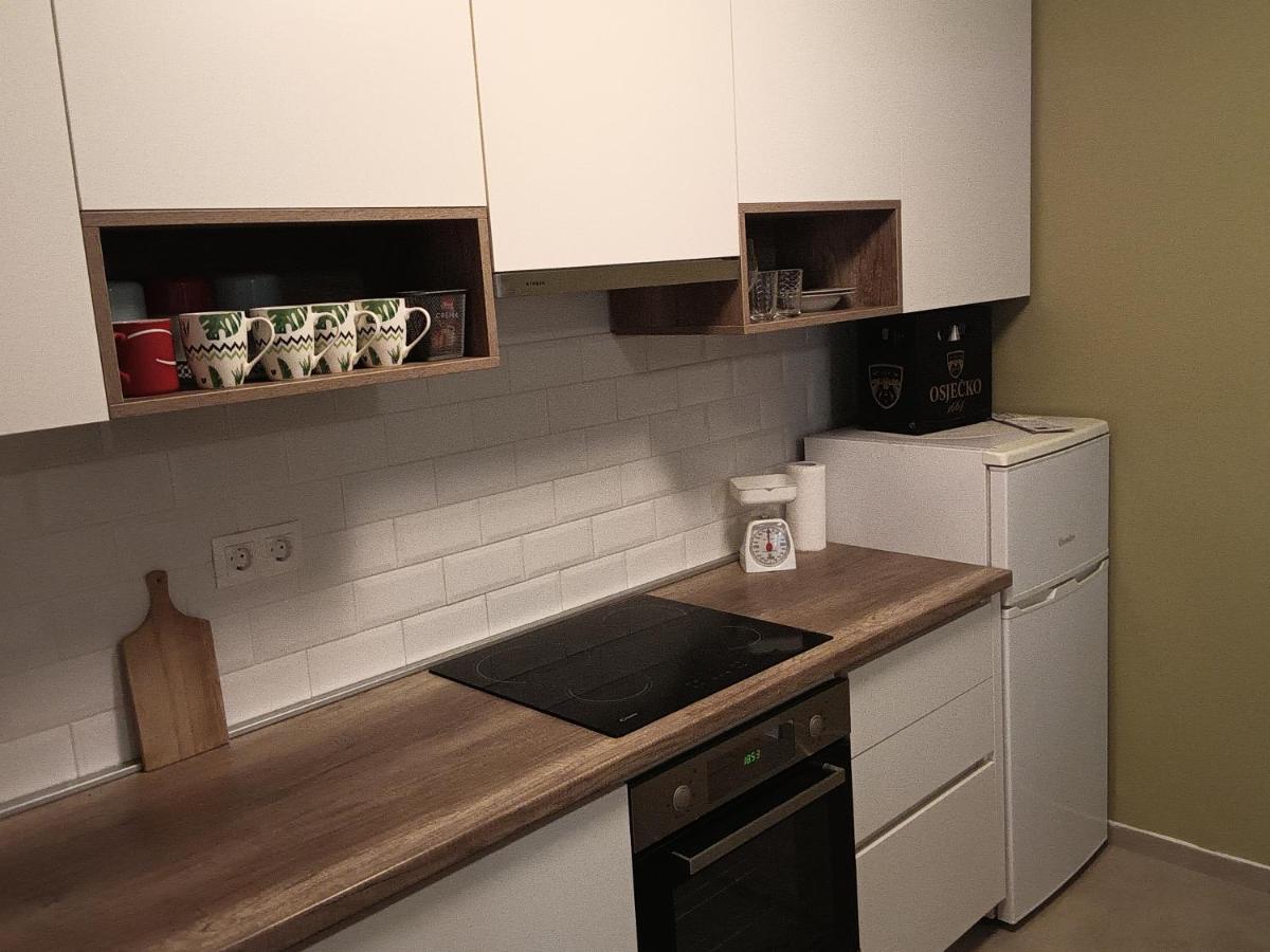 Apartman Terra Centar, Free Parking Осиек Екстериор снимка