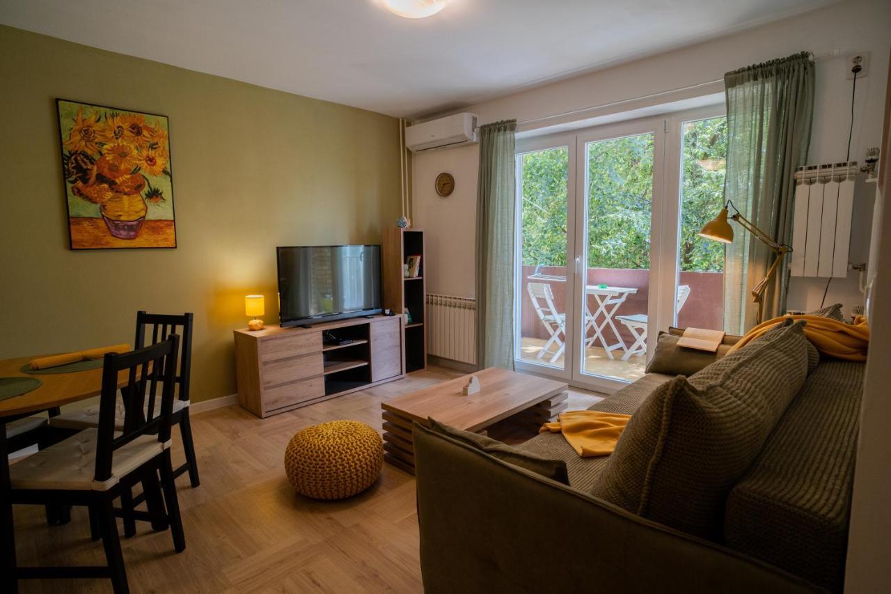 Apartman Terra Centar, Free Parking Осиек Екстериор снимка